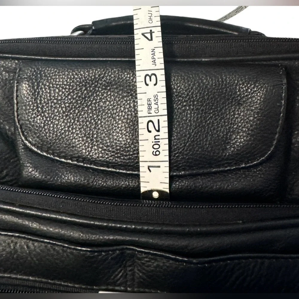 Wilson’s Leather Small Black Briefcase Unisex